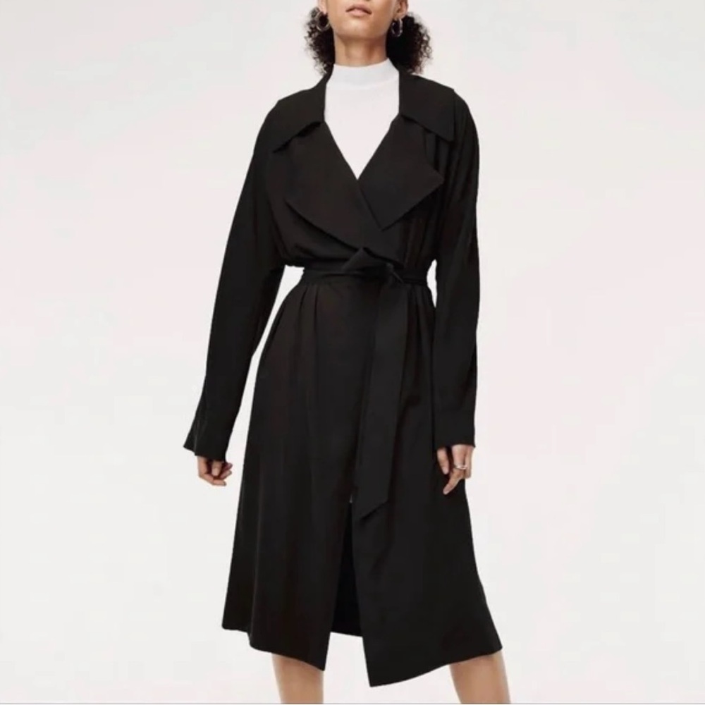 Aritzia Babaton - Flowy Trench Coat - Picture 3 of 15